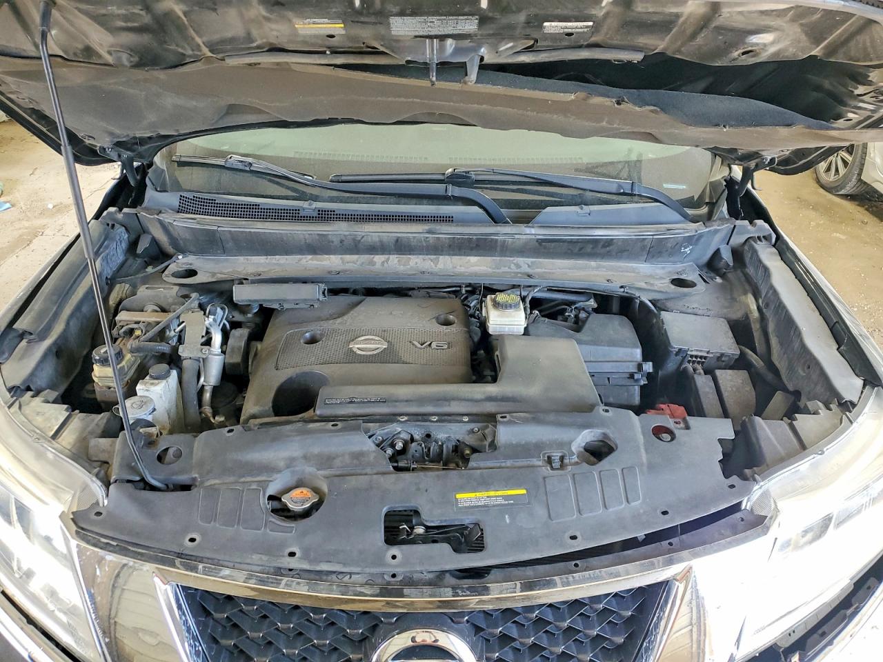 Nissan Pathfinder Platinum