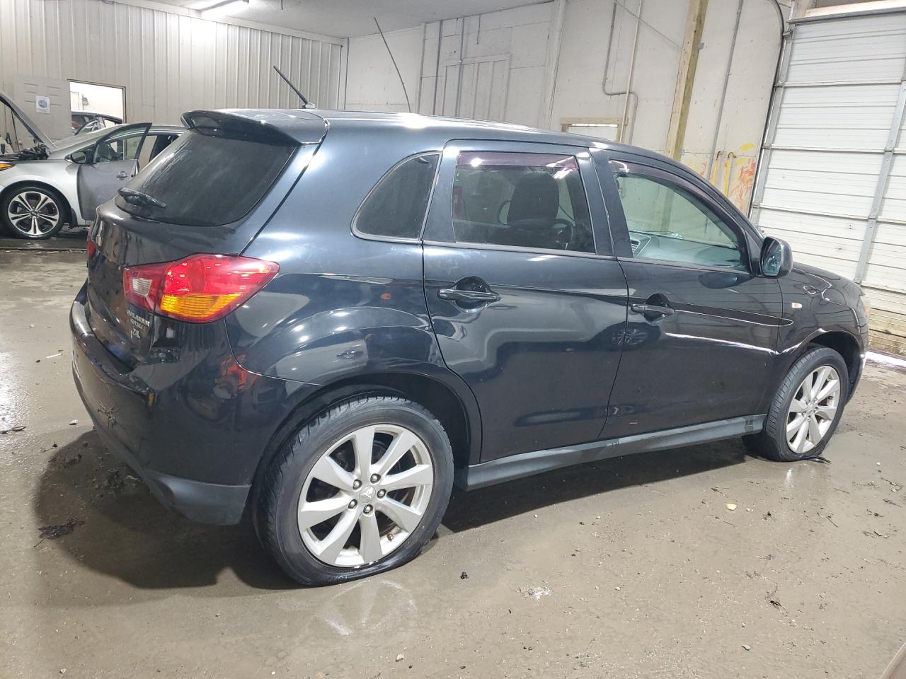 Mitsubishi Outlander Es