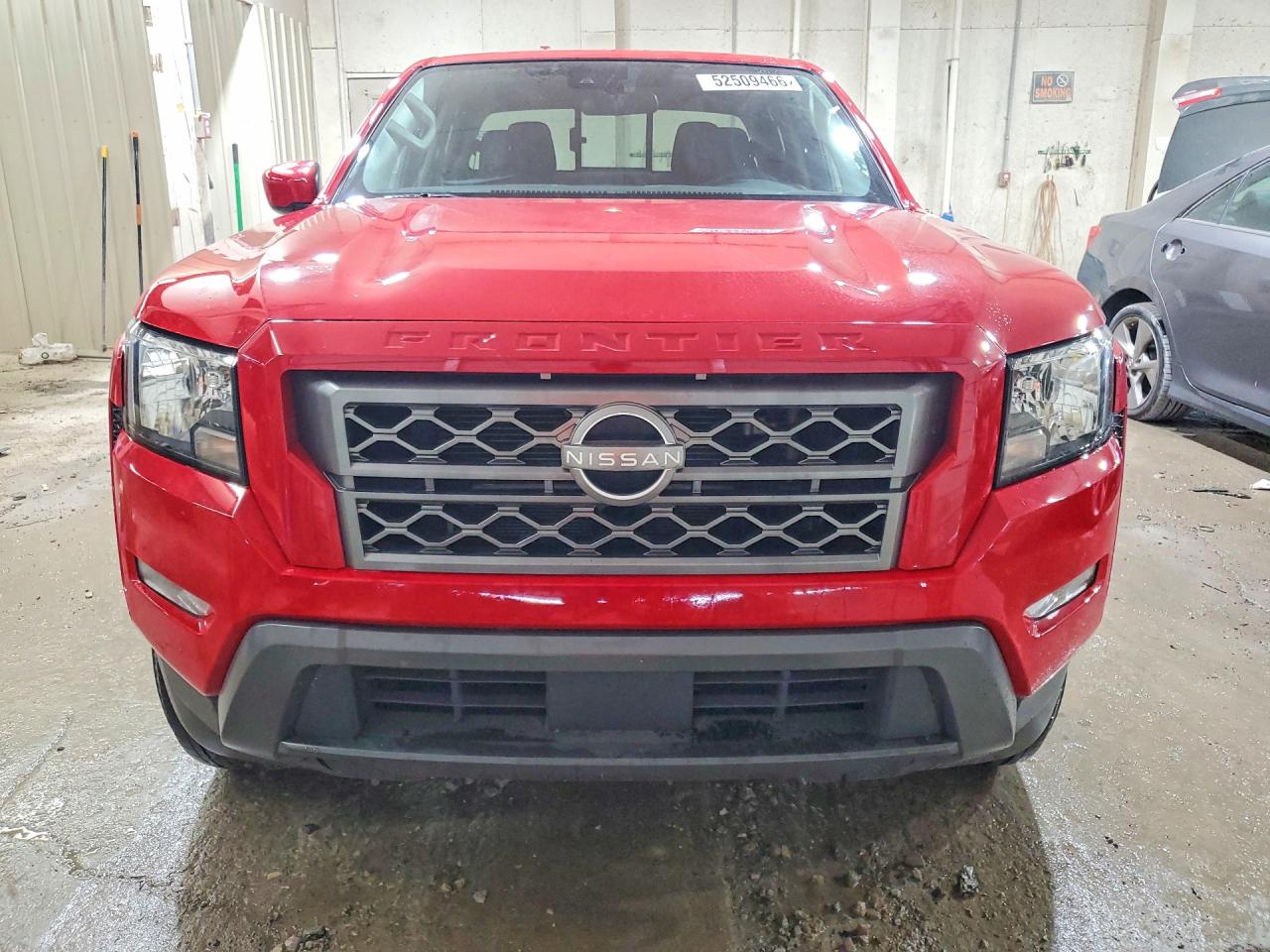 Nissan Frontier Sv