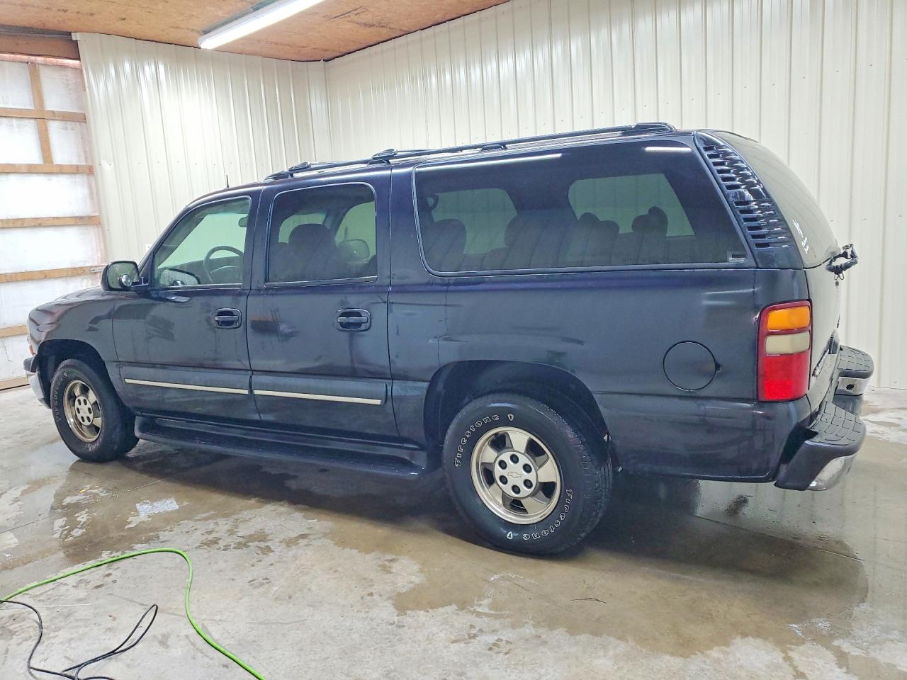 Chevrolet Suburban C1500