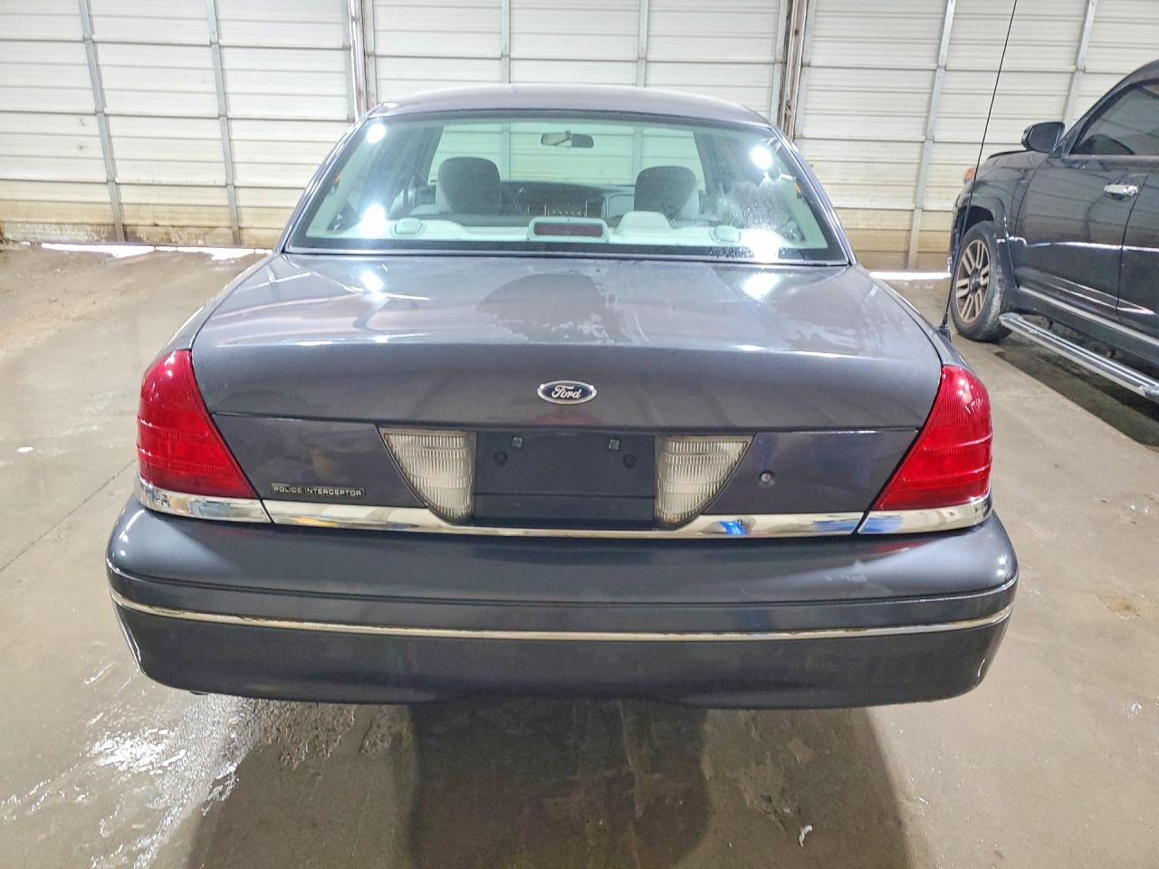 Ford Crown Vic Police Interceptor