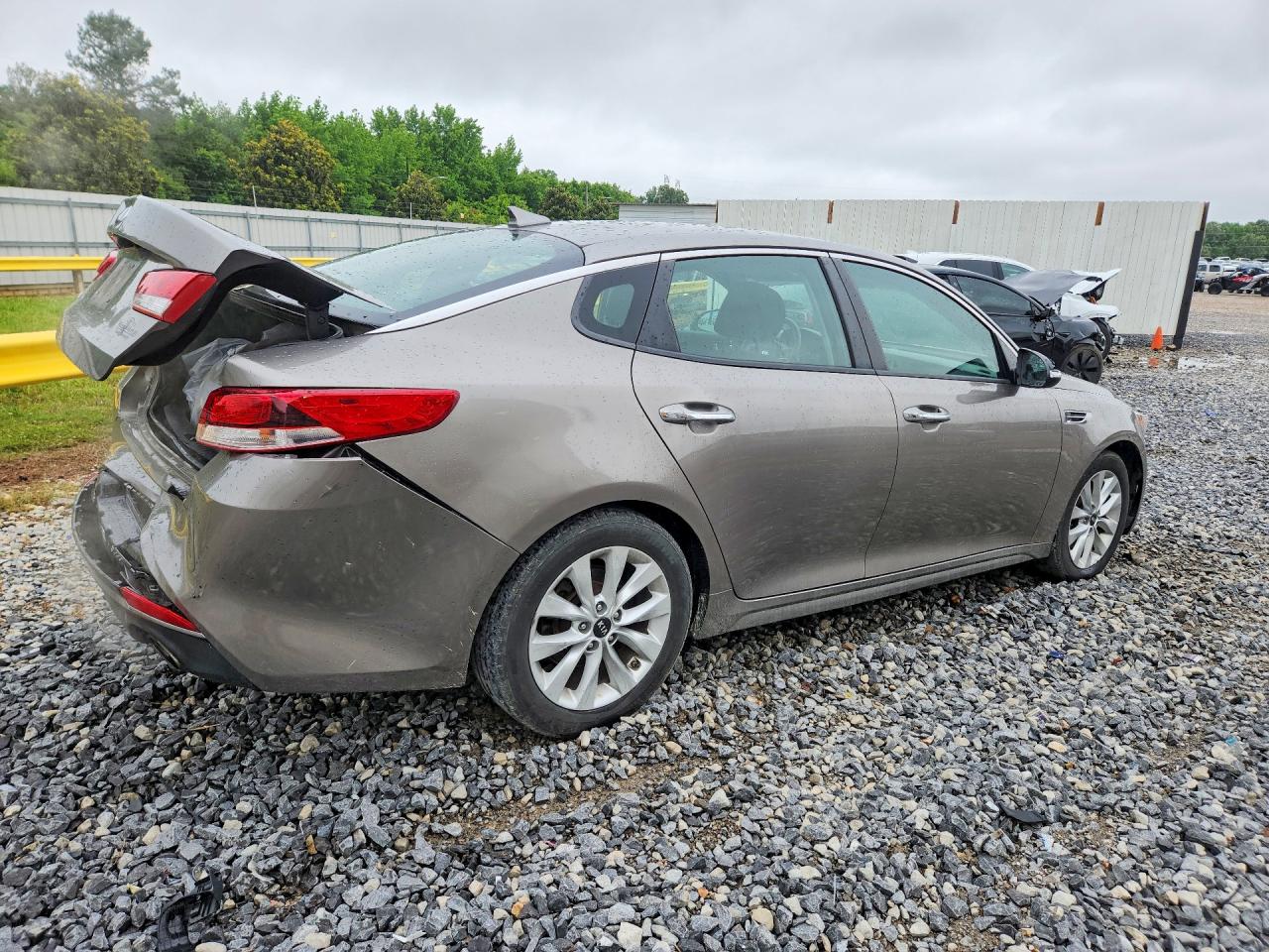 Kia Optima Lx