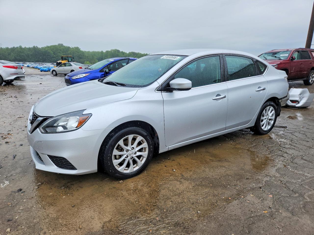 Salvage Nissan Sentra Image