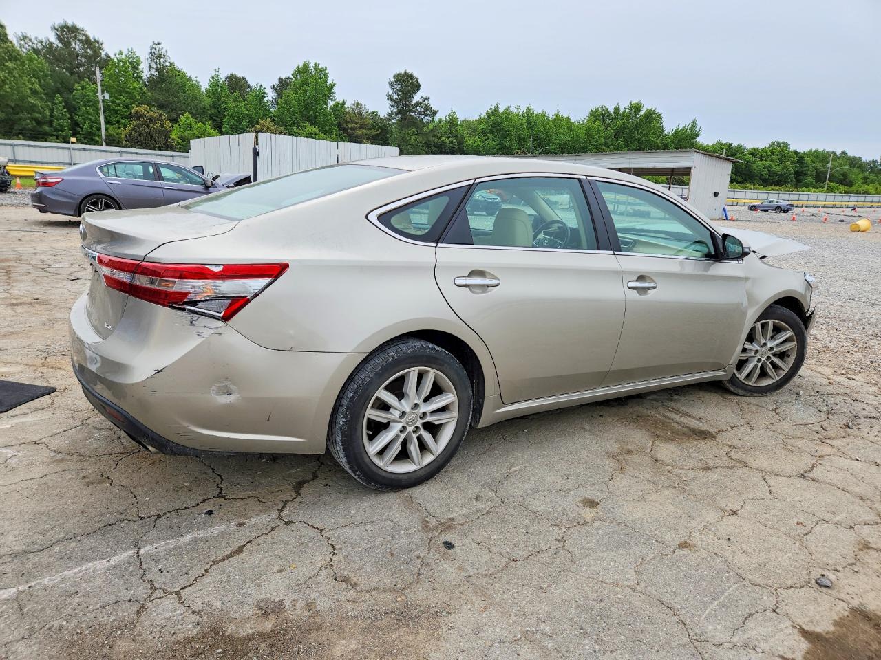 Toyota Avalon Xle