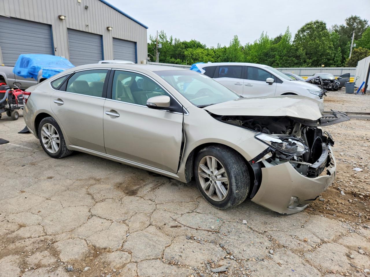 Toyota Avalon Xle