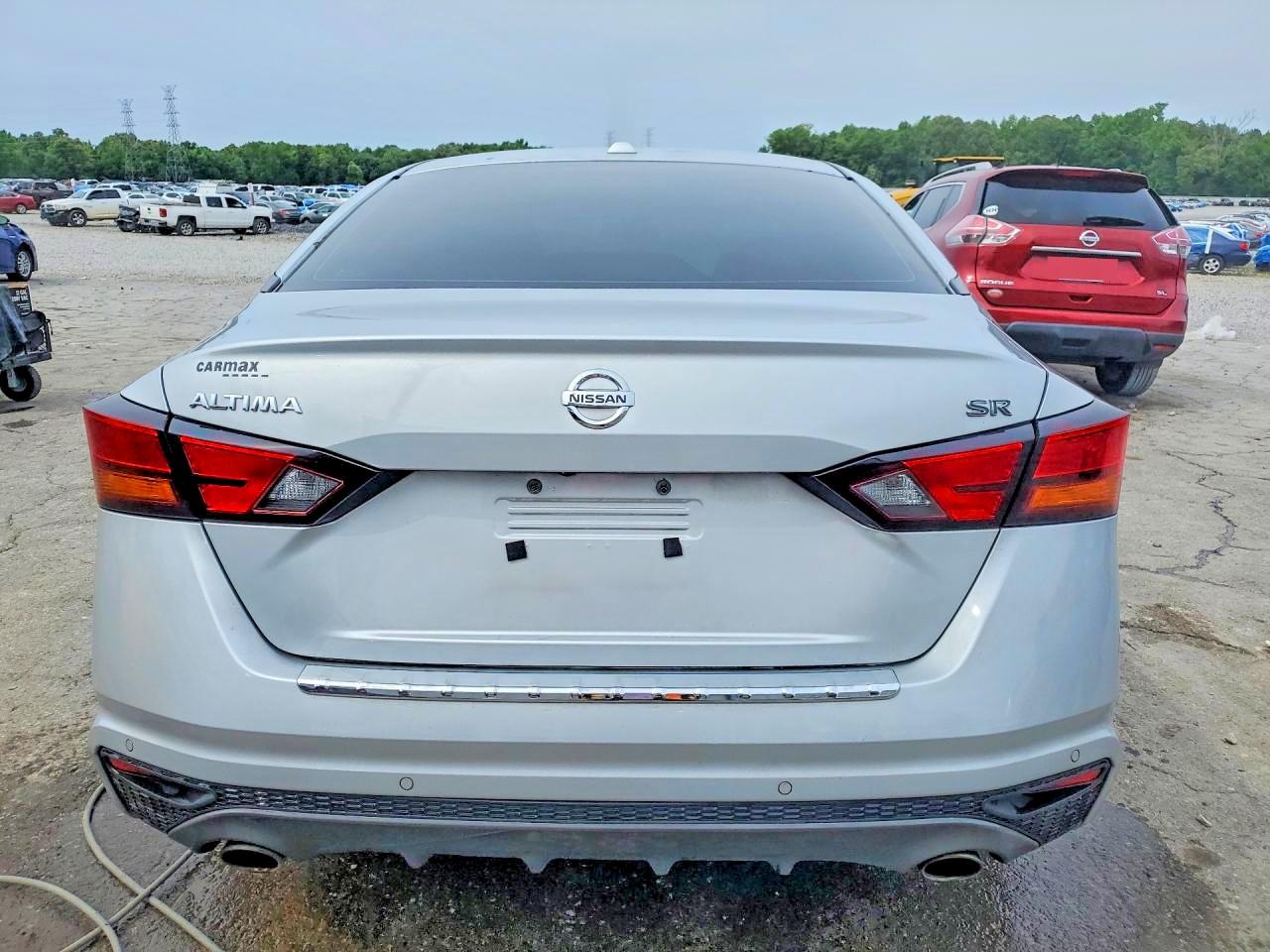 Nissan Altima Sr