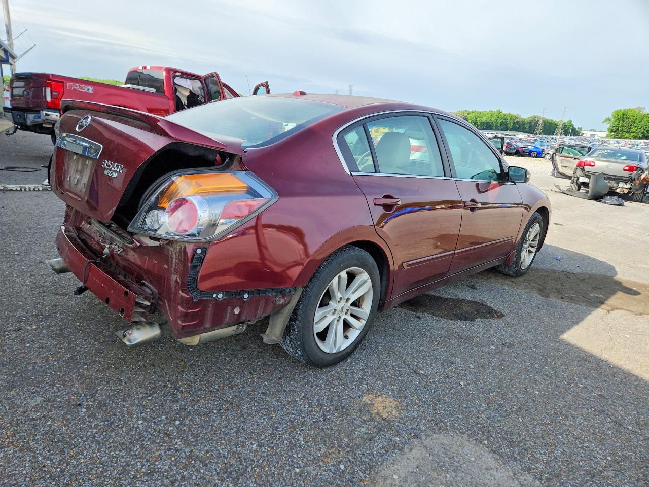 Nissan Altima Sr