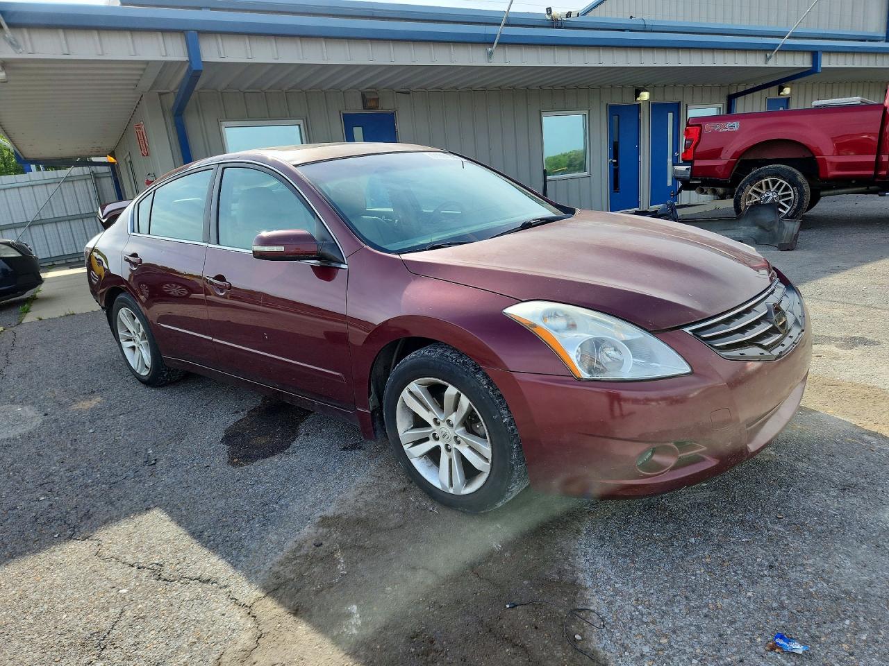 Nissan Altima Sr