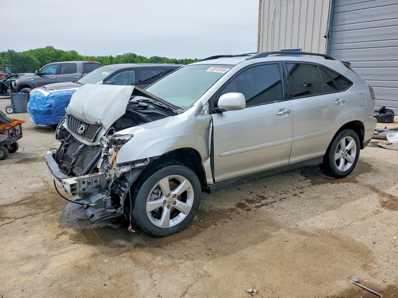 Salvage Lexus RX Image