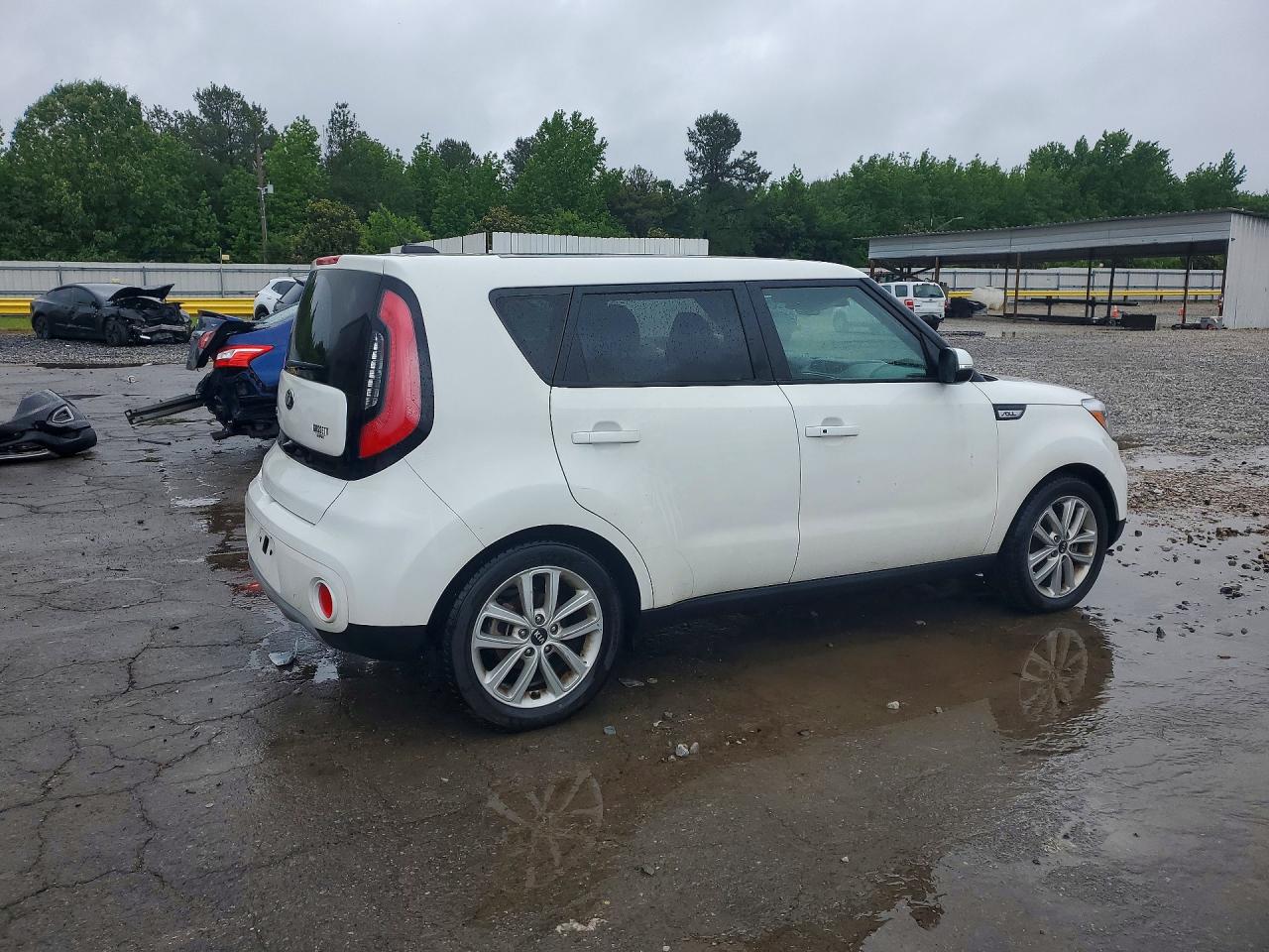 Kia Soul +