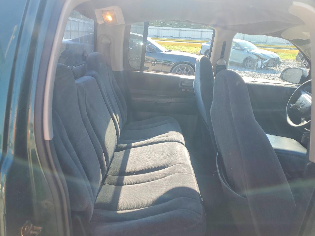 Dodge Dakota Quad Slt