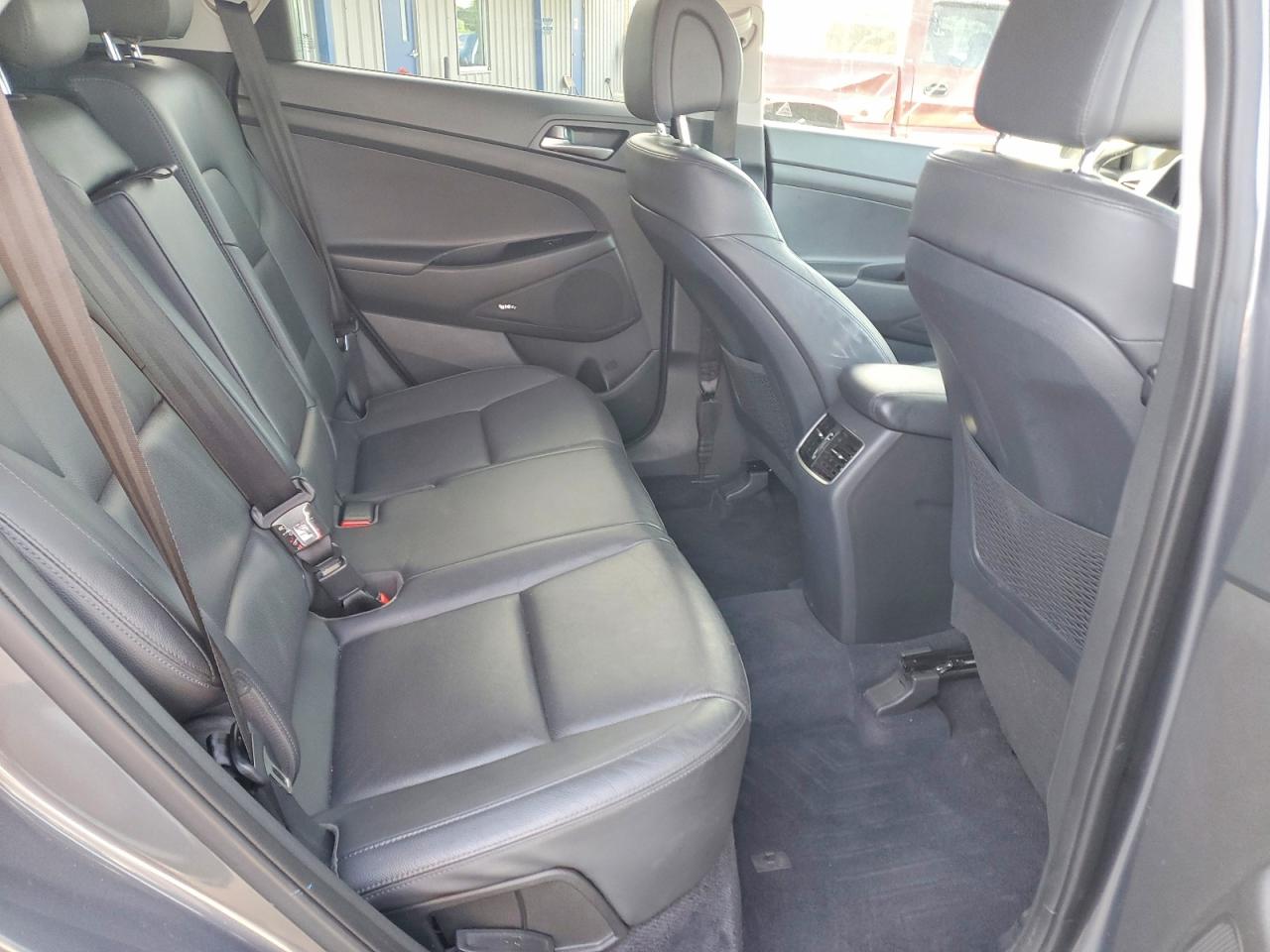 Hyundai TUCSON Sel Plus