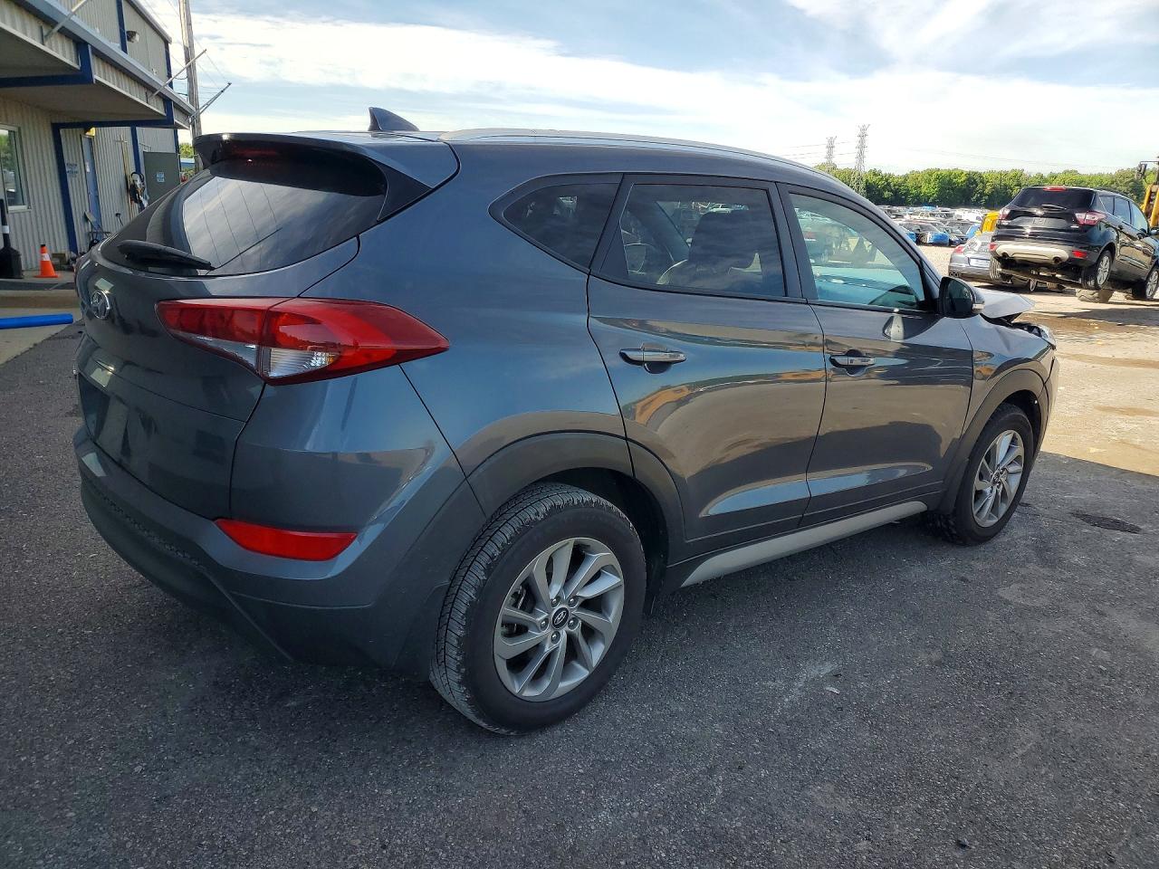 Hyundai TUCSON Sel Plus