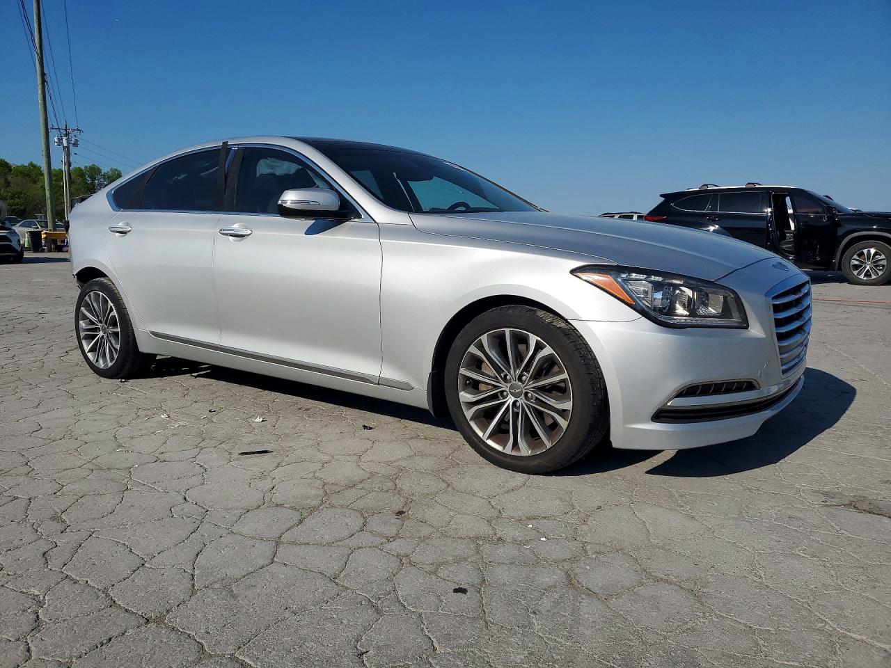 Hyundai Genesis 3.8l