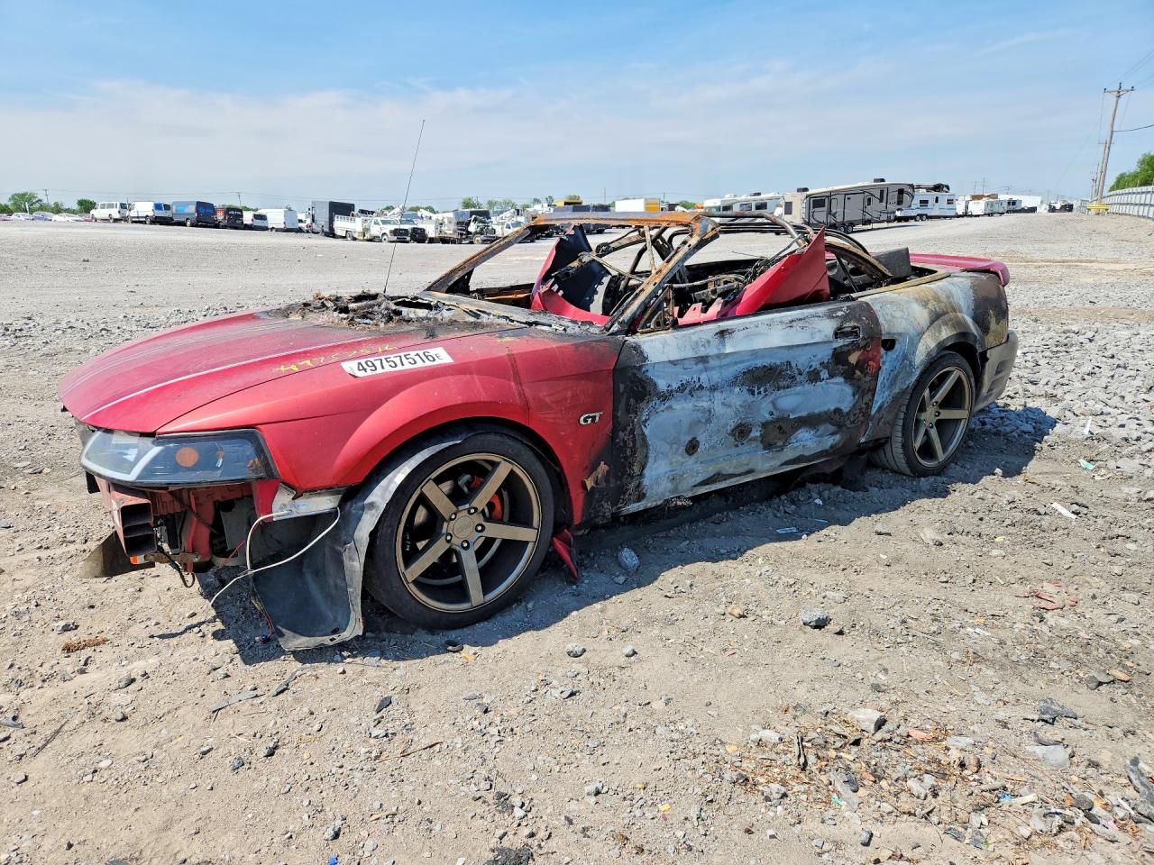 Salvage Ford Mustang Image
