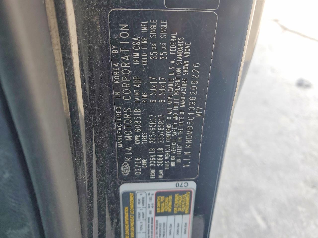 Kia Sedona Lx