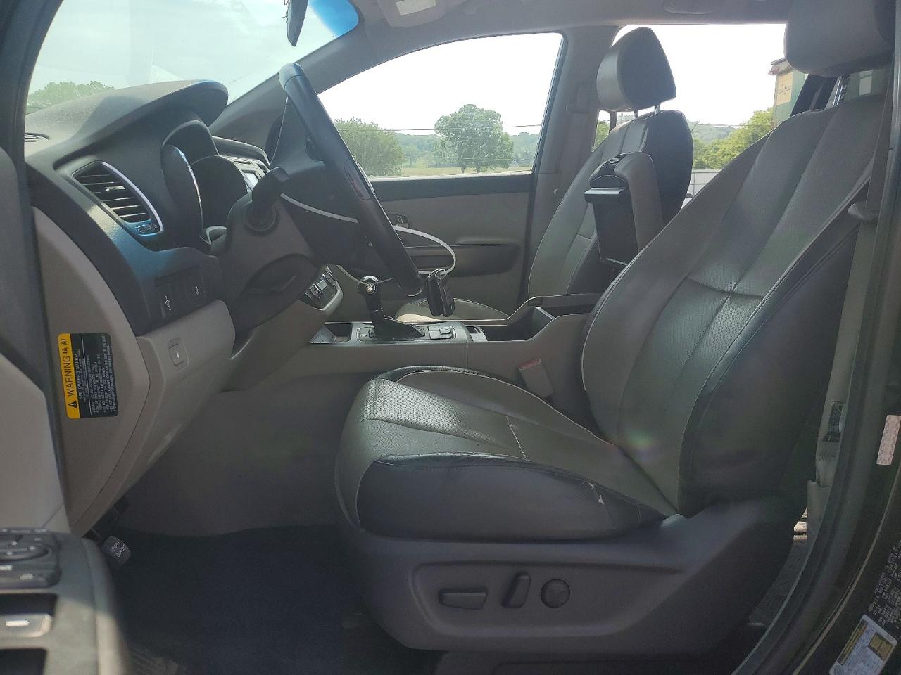 Kia Sedona Lx