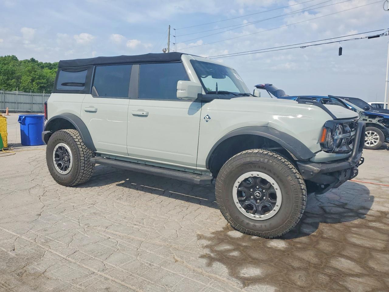 Ford Bronco Base