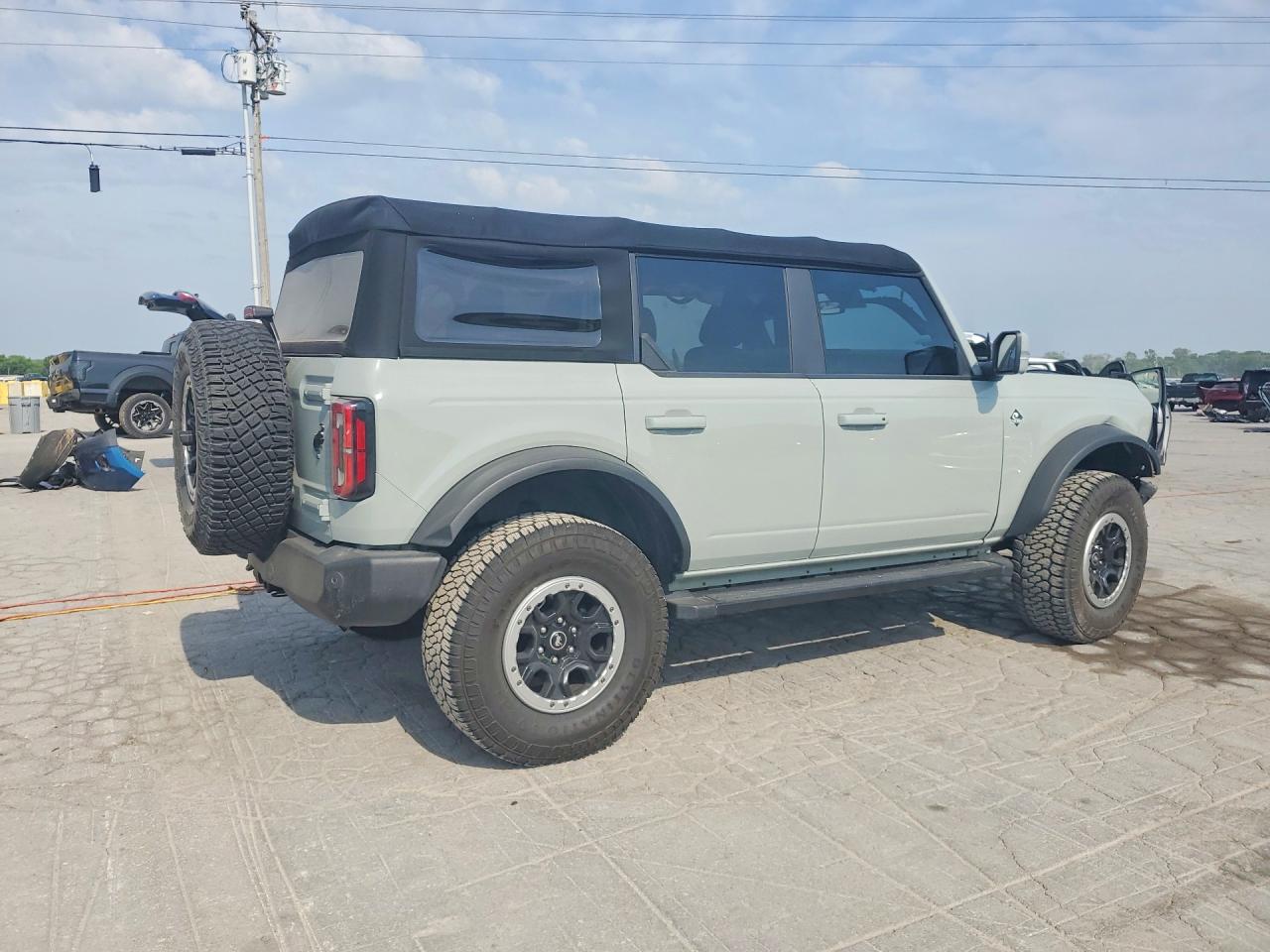 Ford Bronco Base