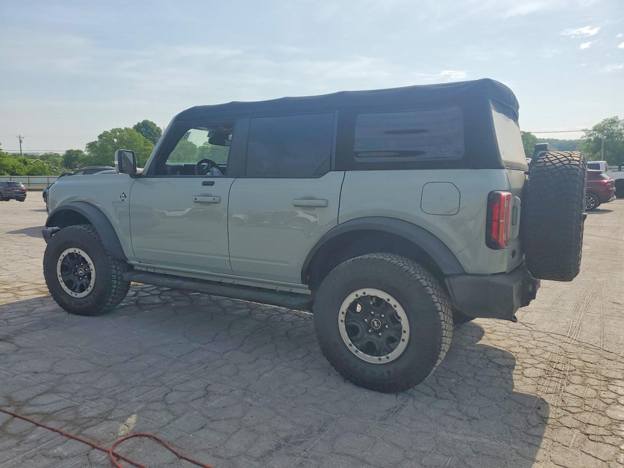 Ford Bronco Base