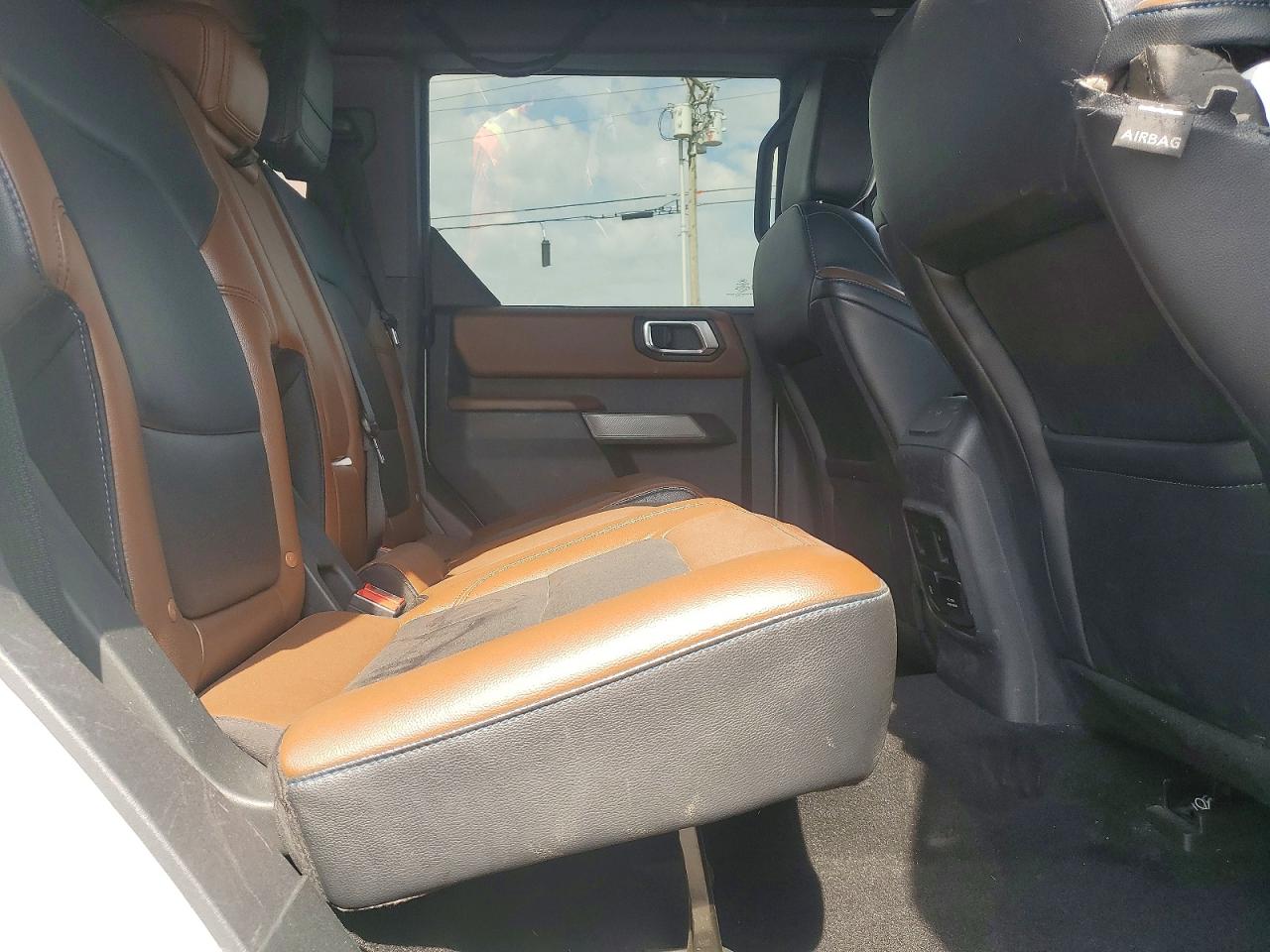 Ford Bronco Base