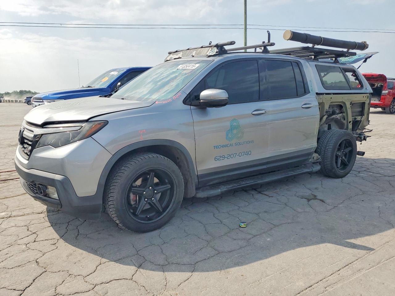 Salvage Honda Ridgeline Image