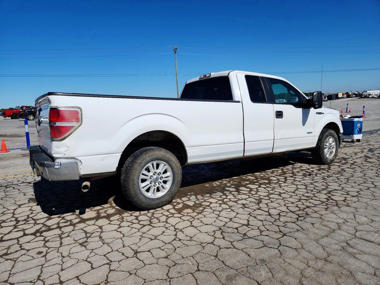 Ford F-150 Super Cab