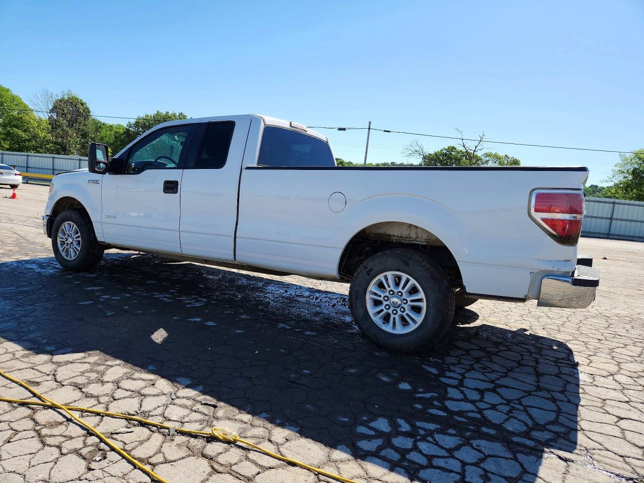 Ford F-150 Super Cab