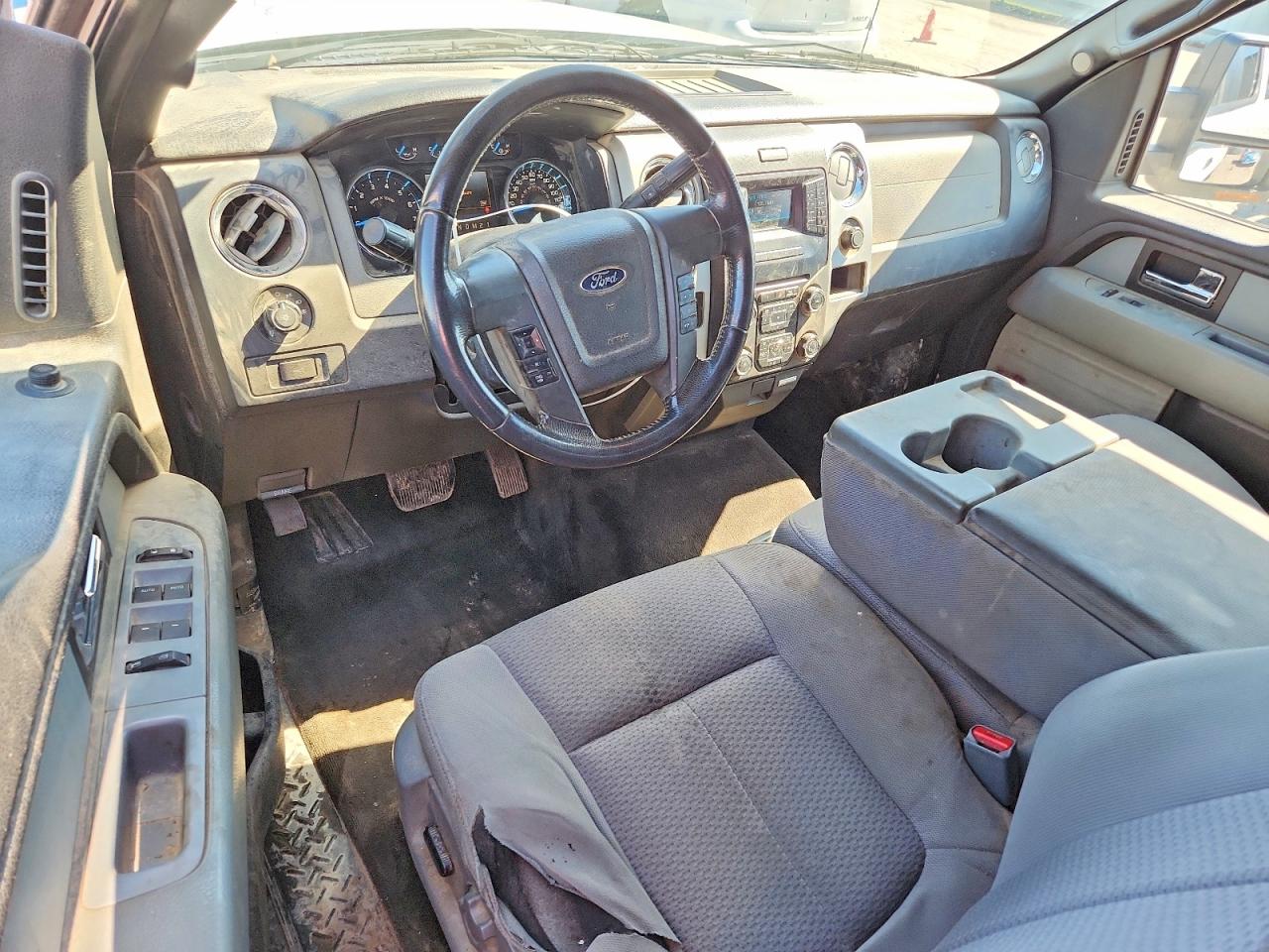 Ford F-150 Super Cab
