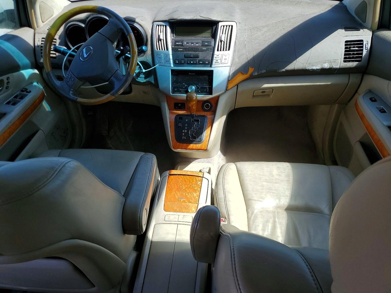 Lexus RX 330