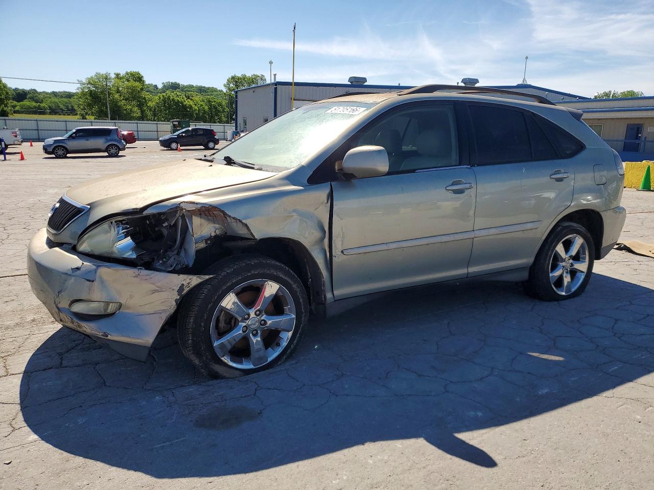 Salvage Lexus RX Image