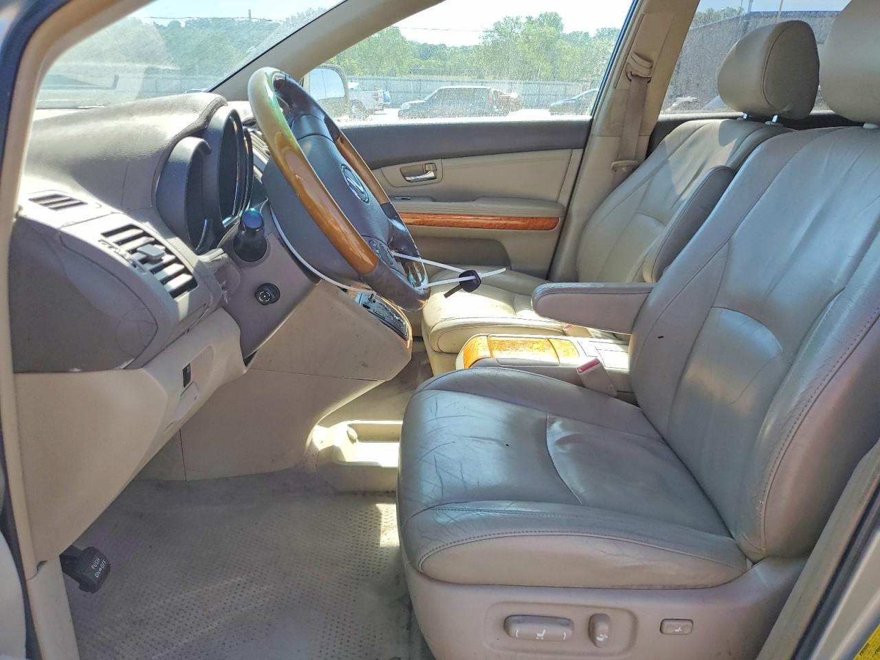 Lexus RX 330
