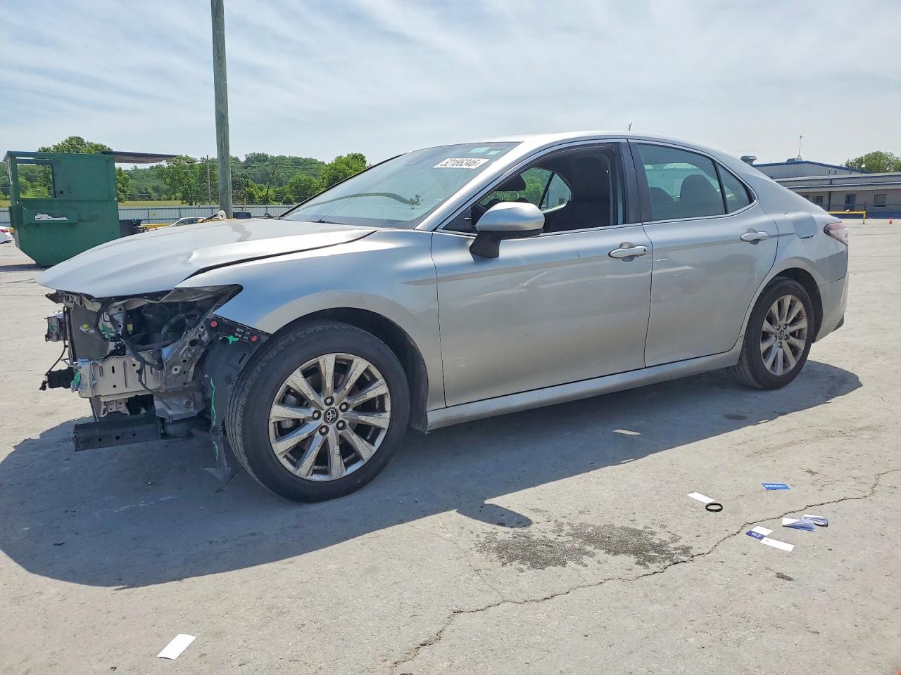 Salvage Toyota Camry Image