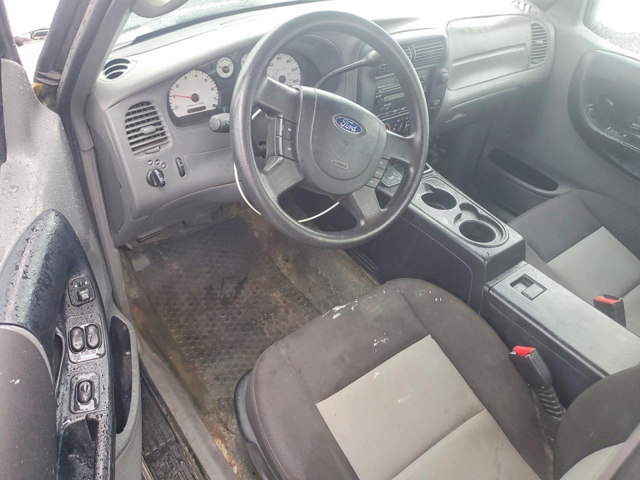 Ford Ranger Super Cab