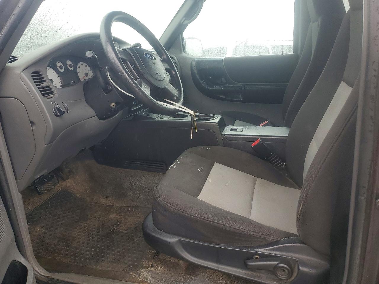 Ford Ranger Super Cab