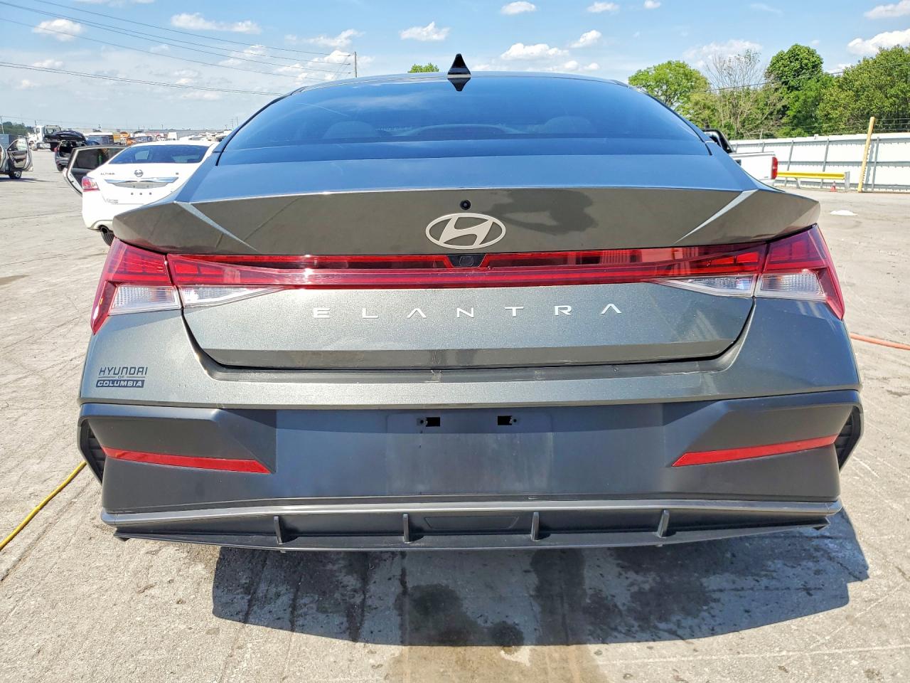 Hyundai ELANTRA Sel