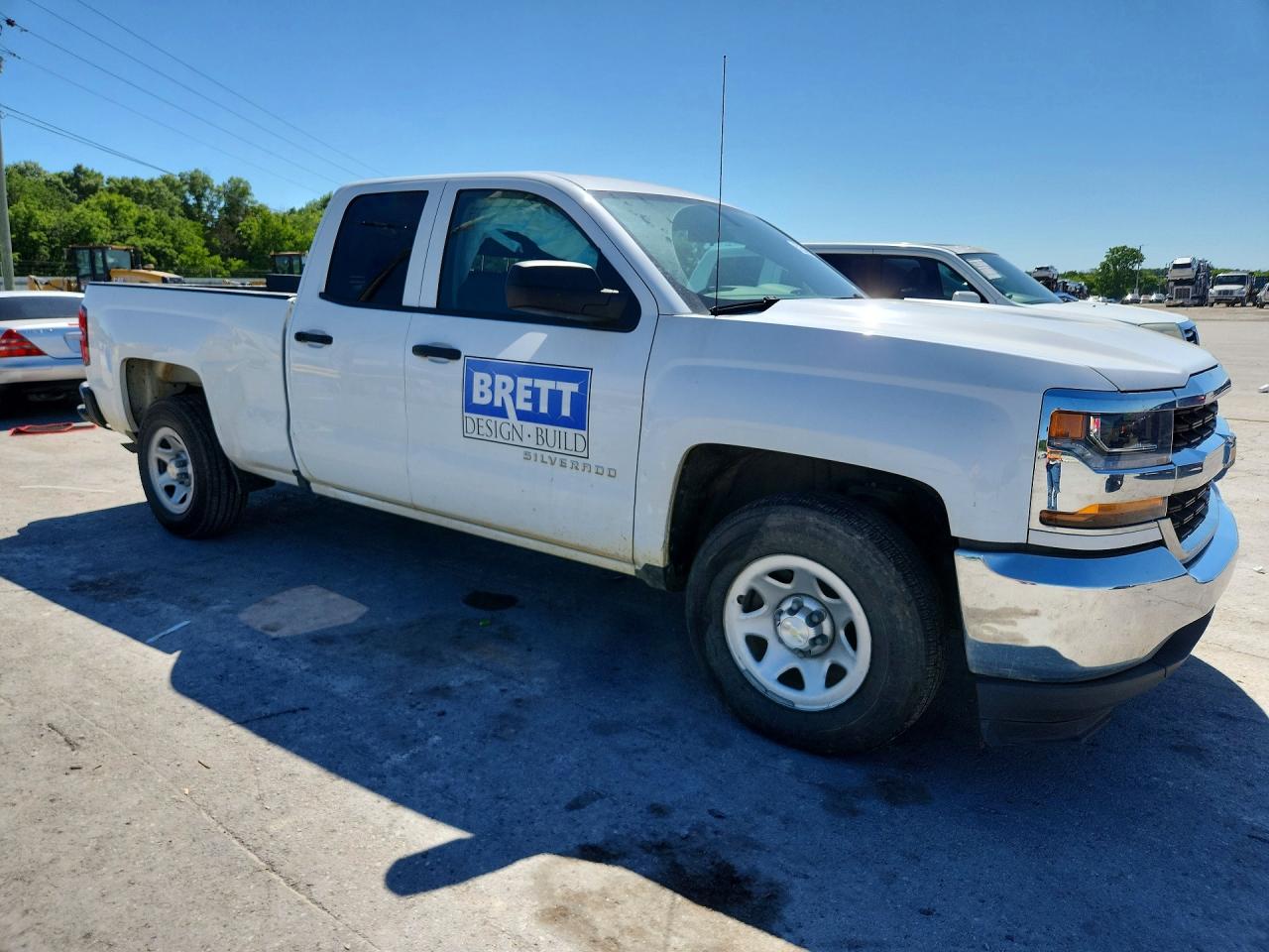Chevrolet Silverado C1500