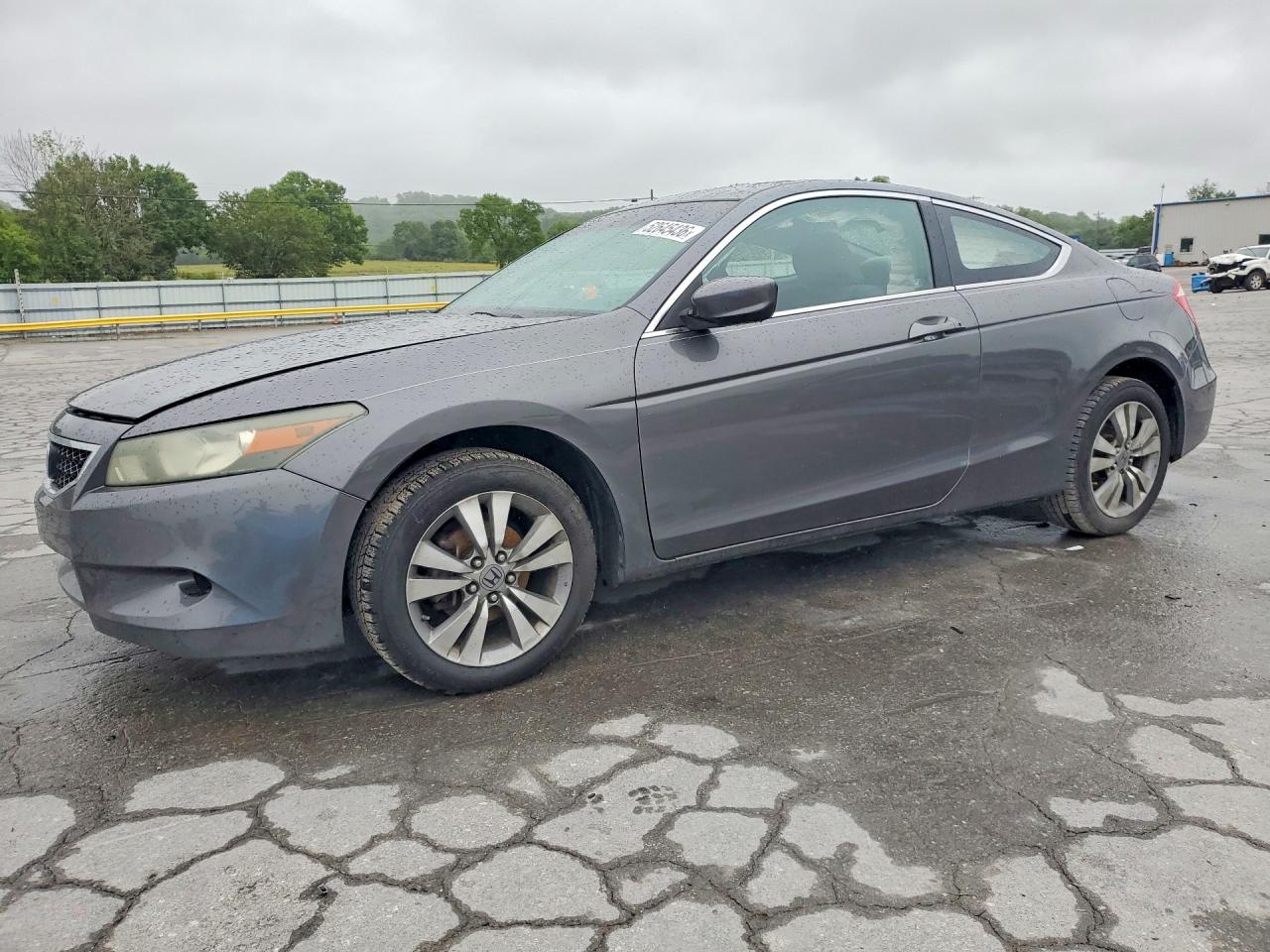 Salvage Honda Accord Image