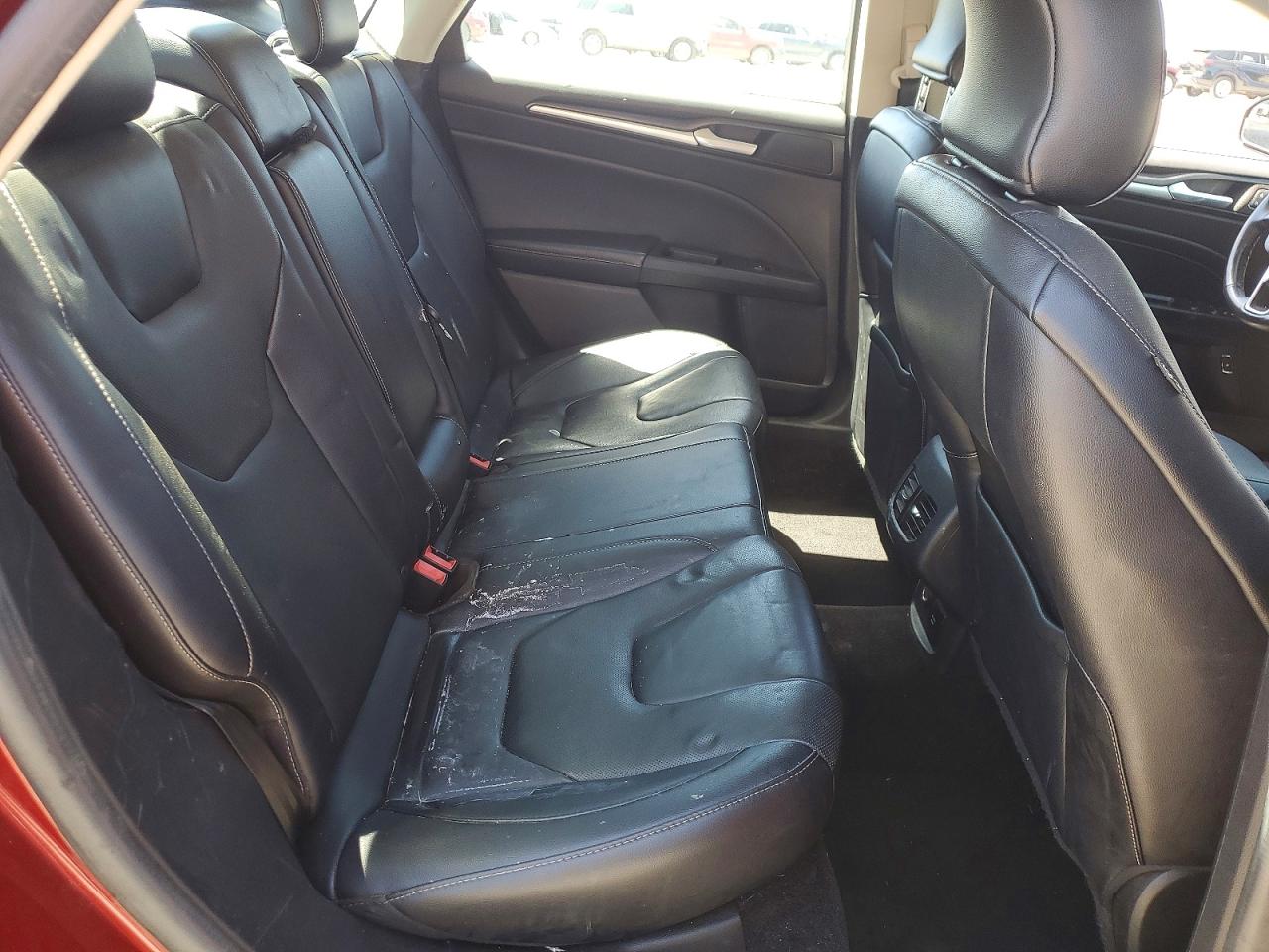 Ford Fusion Titanium Hev