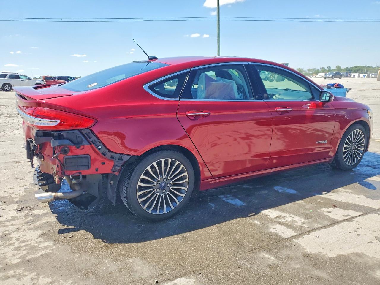 Ford Fusion Titanium Hev