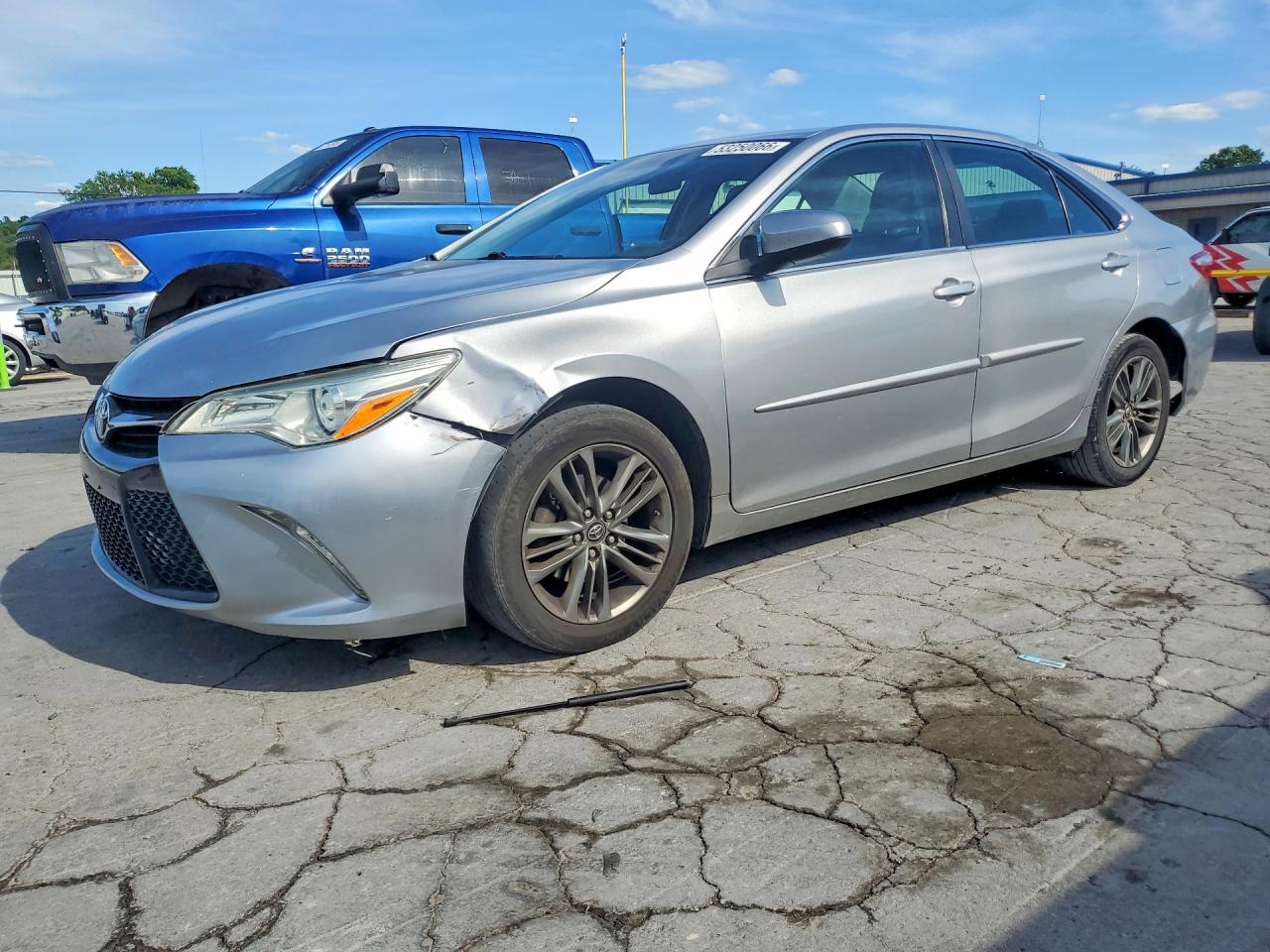 Salvage Toyota Camry Image