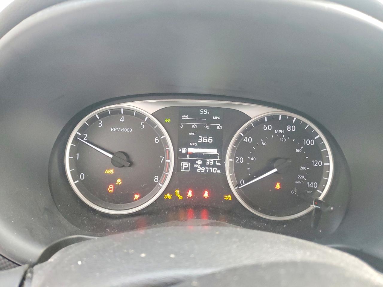 Nissan Kicks S