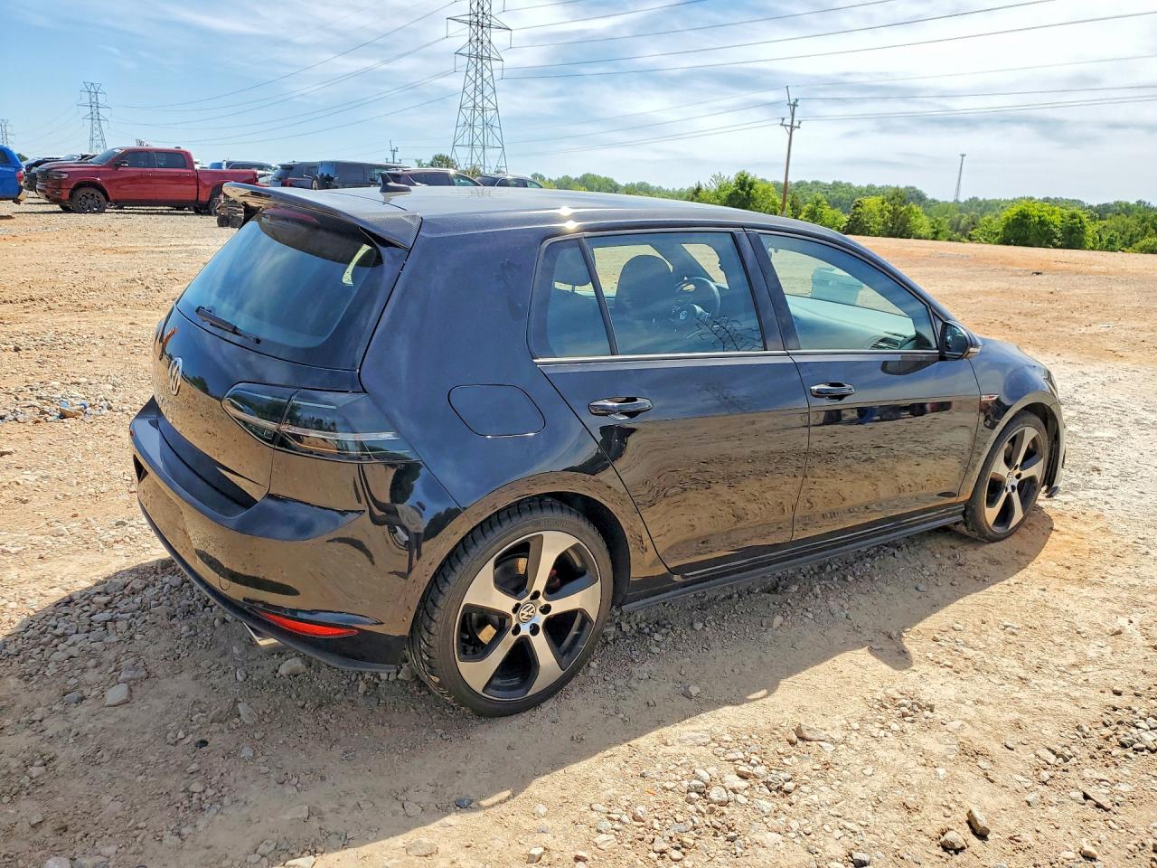 Volkswagen GTI S