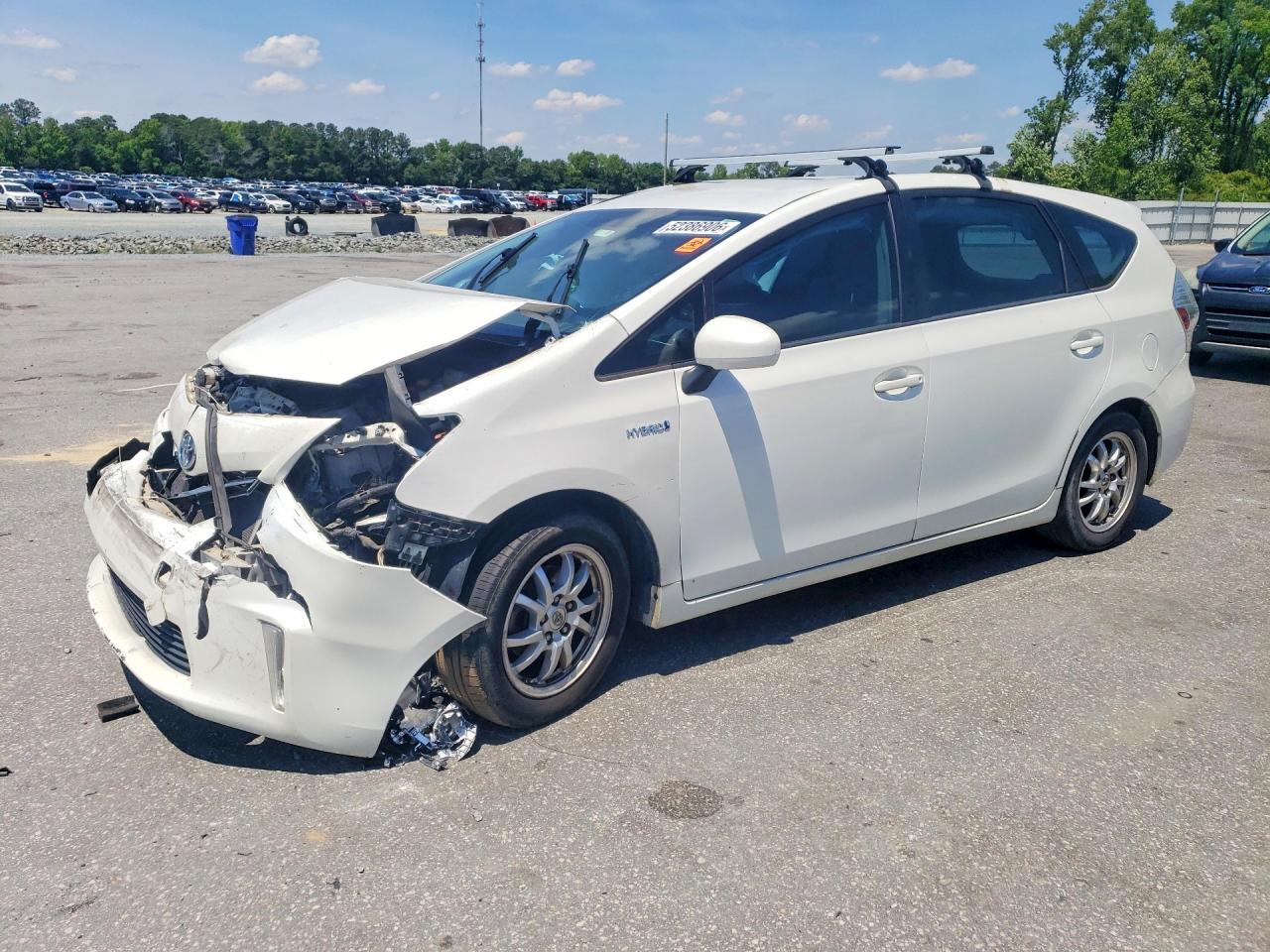 Salvage Toyota Prius v Image