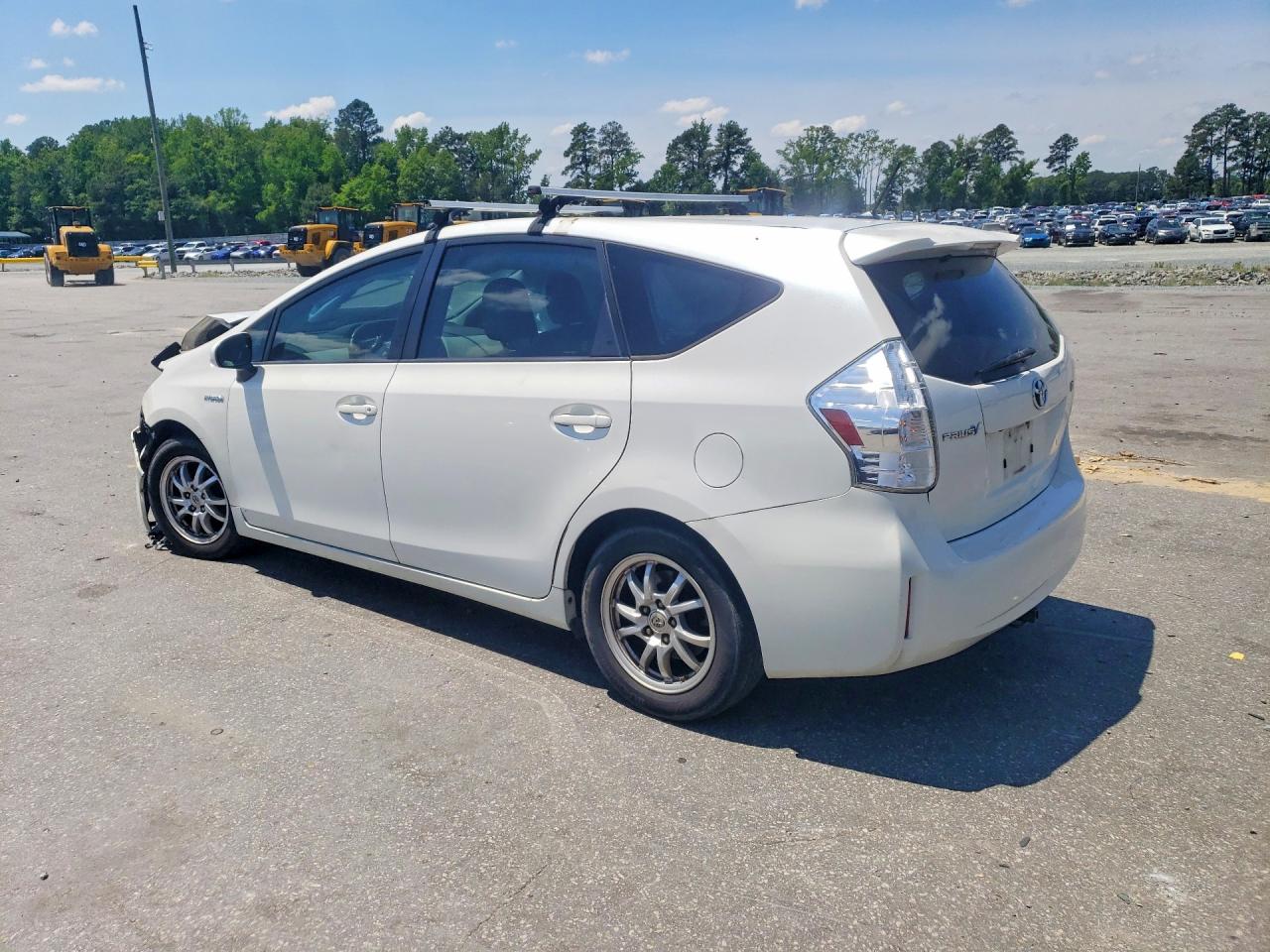Toyota Prius v Two