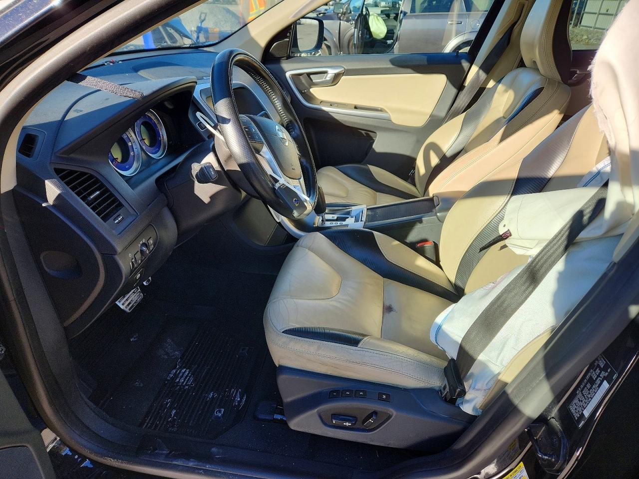 Volvo XC60 T6