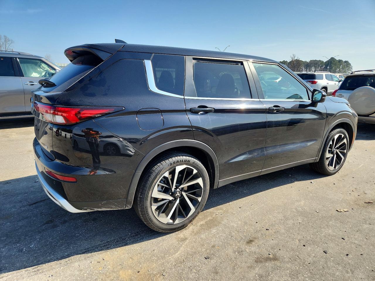 Mitsubishi Outlander Se Ralliart Edition