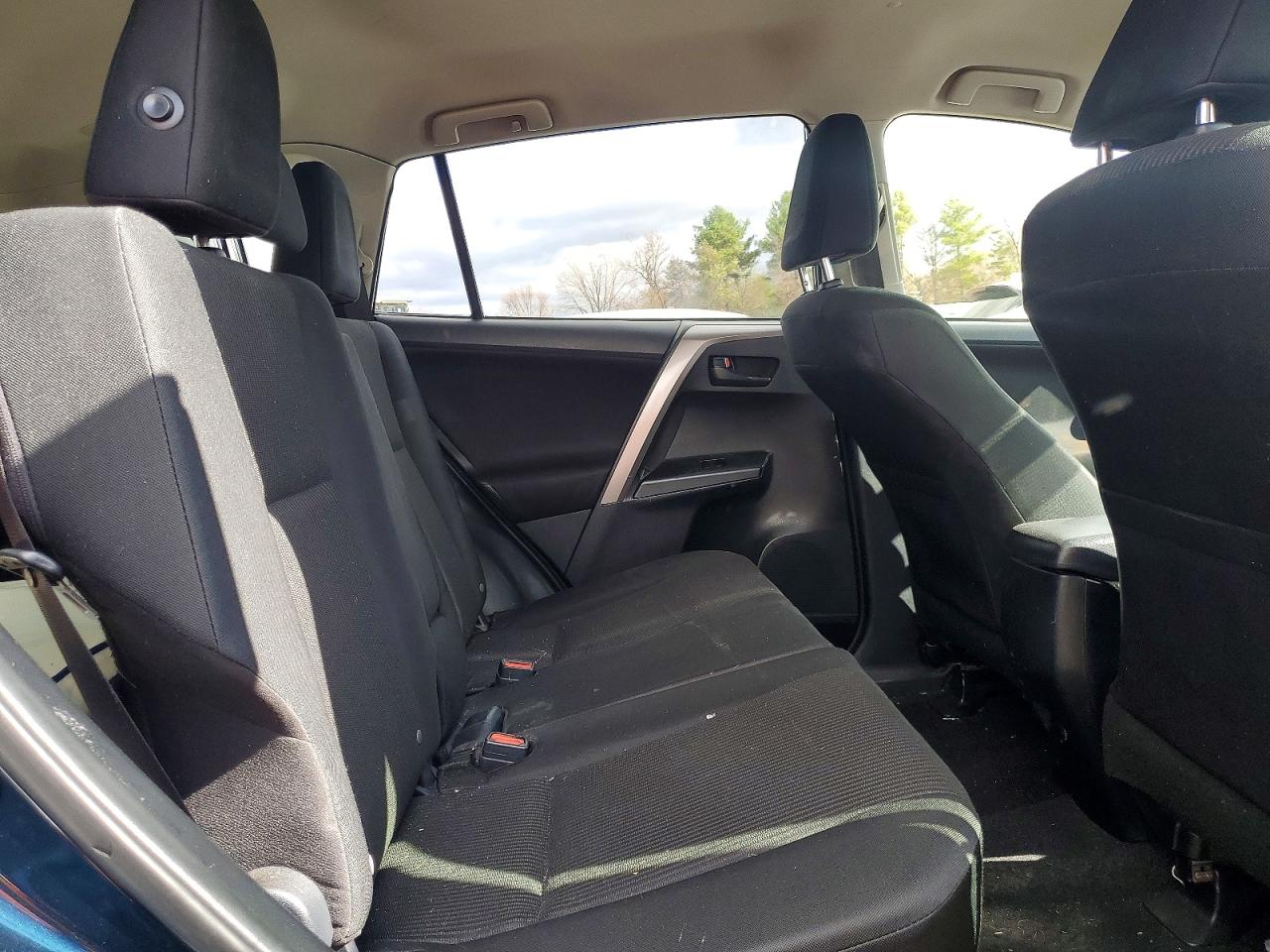 Toyota RAV4 Le