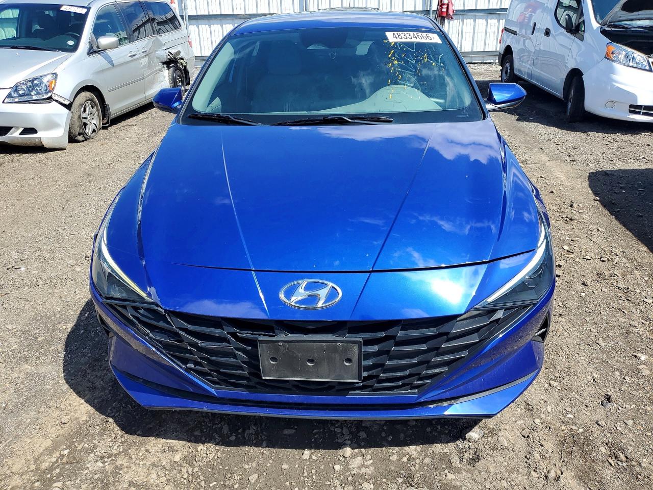 Hyundai ELANTRA Sel