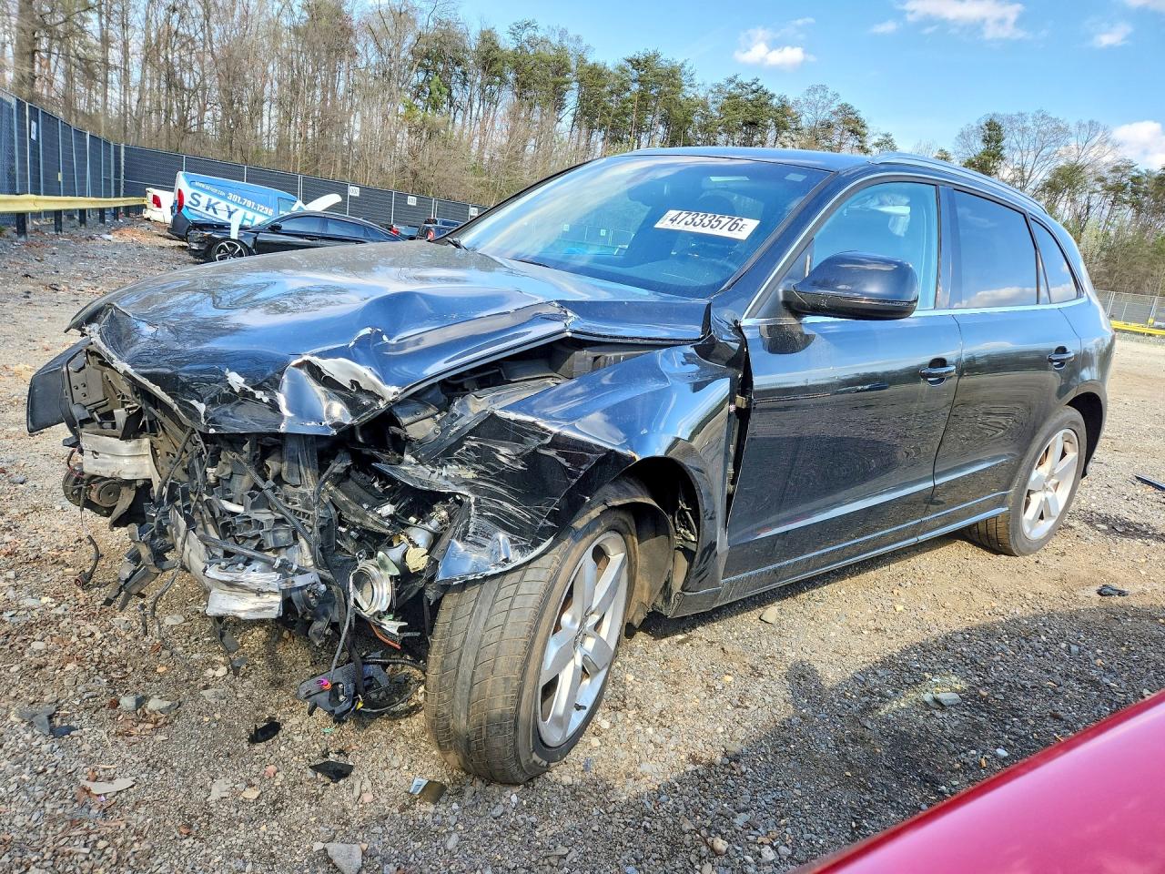 Salvage Audi Q5 Image